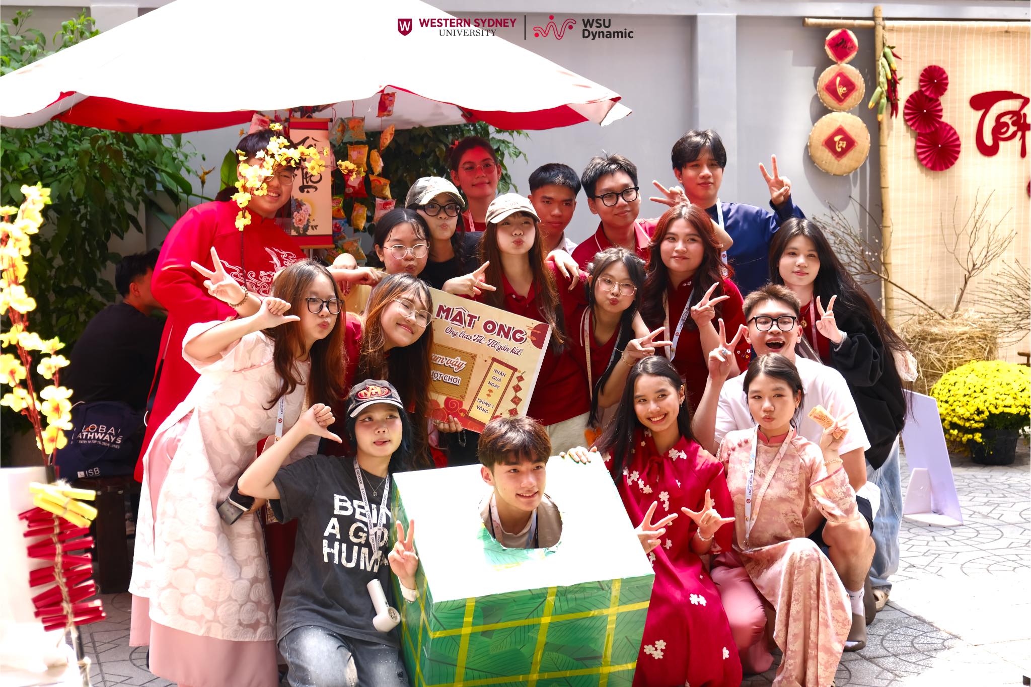 Gian hàng của dự án BEE Volunteer
